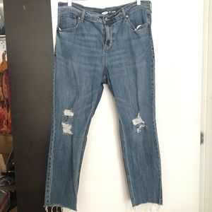 Old Navy Boyfriend mid-rise jeans medium wash